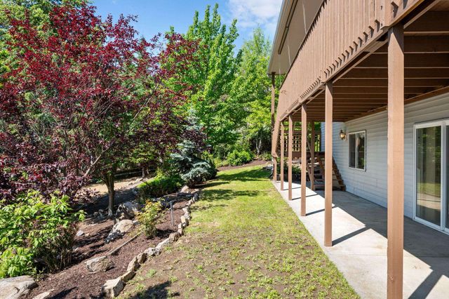 5428 N Girard Ln, Spokane, WA 99212