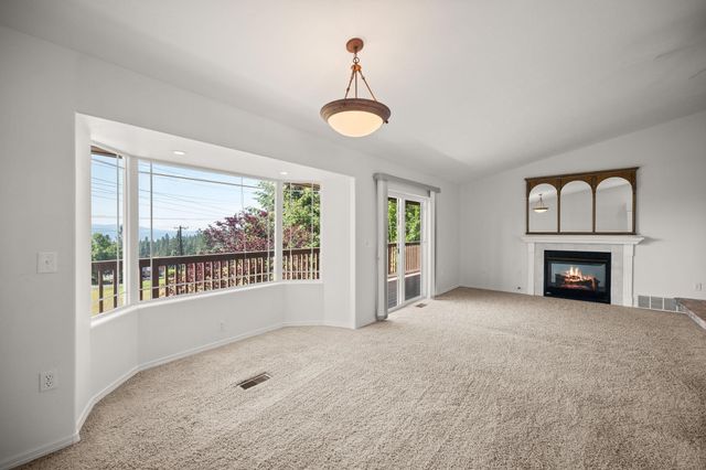 5428 N Girard Ln, Spokane, WA 99212