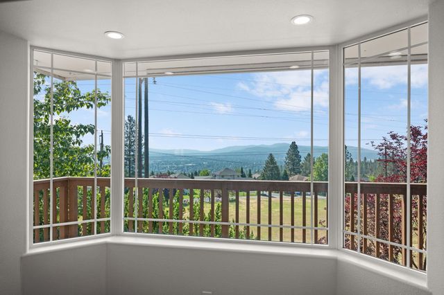 5428 N Girard Ln, Spokane, WA 99212