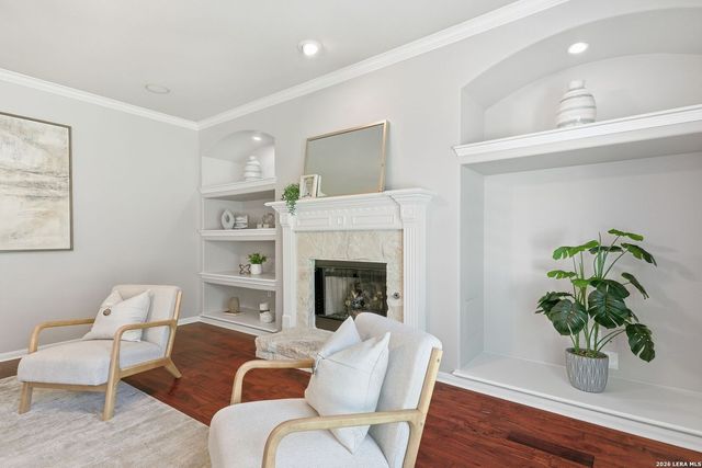 831 Queens Oak, San Antonio, TX 78258