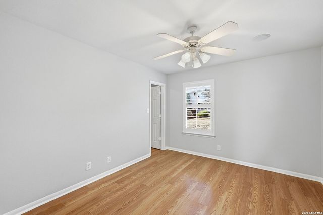 831 Queens Oak, San Antonio, TX 78258