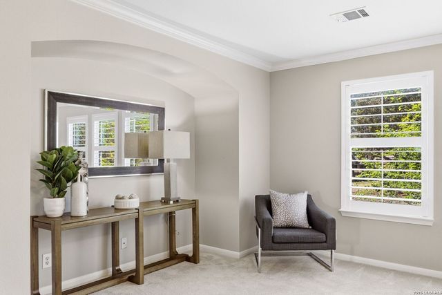 831 Queens Oak, San Antonio, TX 78258