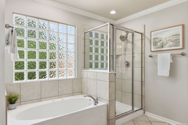 831 Queens Oak, San Antonio, TX 78258