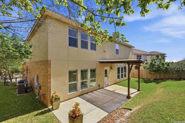 831 Queens Oak, San Antonio, TX 78258