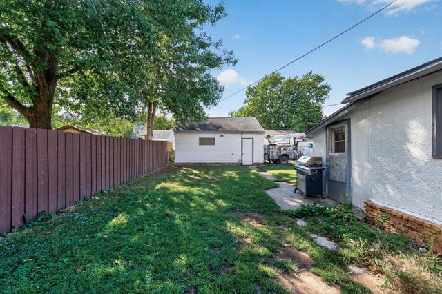 5141 Camden Avenue N, Minneapolis, MN 55430