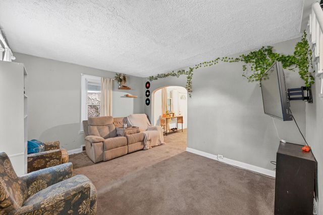 5141 Camden Avenue N, Minneapolis, MN 55430