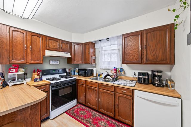 5141 Camden Avenue N, Minneapolis, MN 55430
