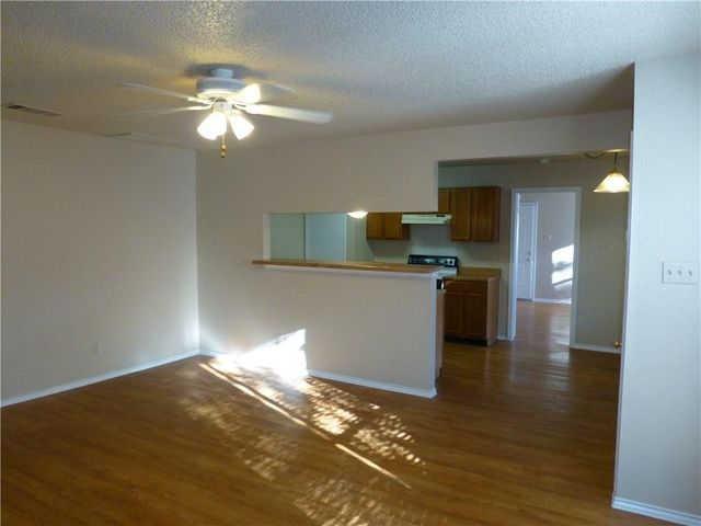 9106 Japonica CT, Austin, TX 78748