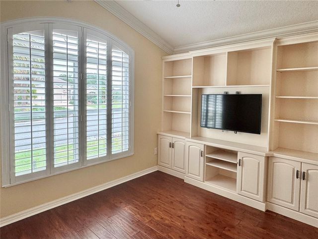 2028 ABORDALE LANE, The Villages, FL 32162
