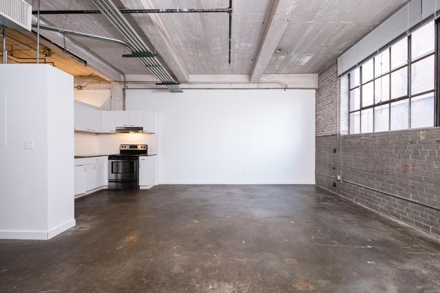 423 E 3rd St Apt 306, Little Rock, AR 72201