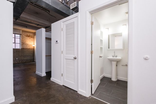 423 E 3rd St Apt 306, Little Rock, AR 72201