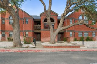 7930 Roanoke Run Apt 1106, San Antonio, TX 78240