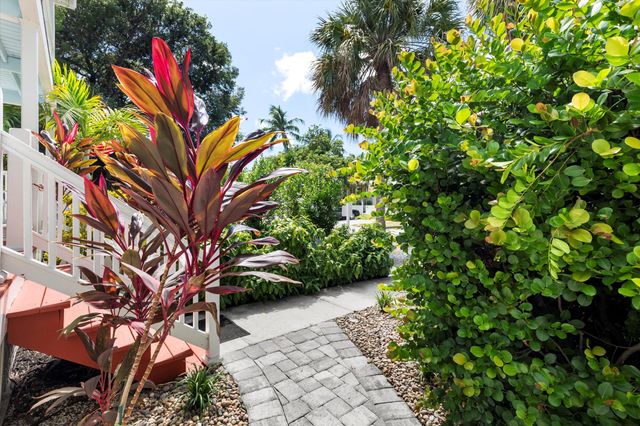 45 Spoonbill Way, Key West, FL 33040