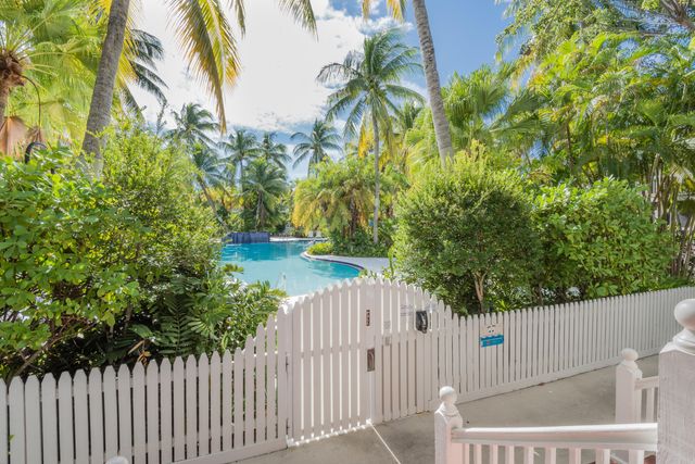 45 Spoonbill Way, Key West, FL 33040
