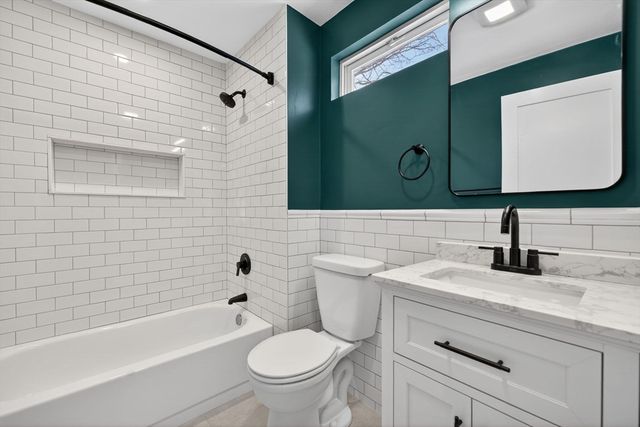 78-80 Spencer St, Lynn, MA 01905