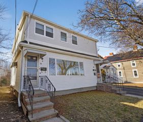 78-80 Spencer St, Lynn, MA 01905