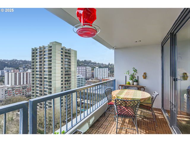 111 Sw HARRISON St 19A, Portland, OR 97201