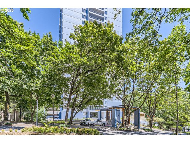 111 Sw HARRISON St 19A, Portland, OR 97201