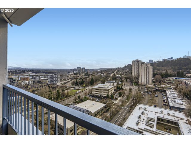 111 Sw HARRISON St 19A, Portland, OR 97201