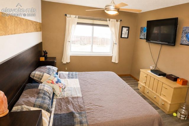 2230 Ambleside Drive, Colorado Springs, CO 80915