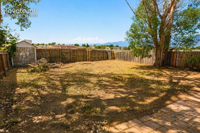 2230 Ambleside Drive, Colorado Springs, CO 80915