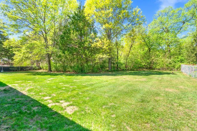 39094 Riverside Court, North Branch, MN 55056