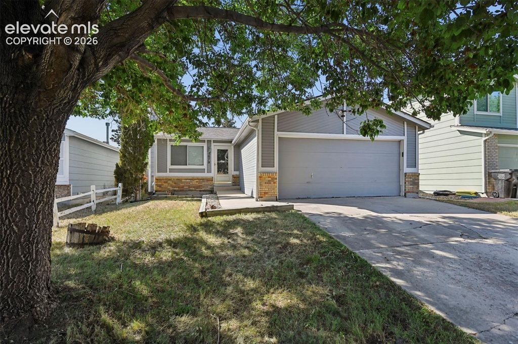 5079 Stillwater Drive, Colorado Springs, CO 80923