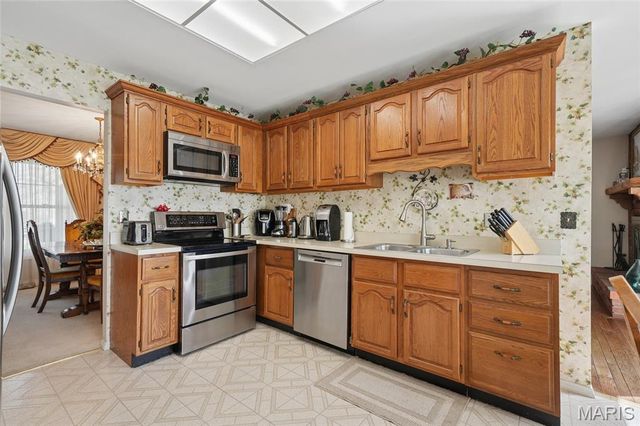 5776 Karamar Drive, Unincorporated, MO 63128