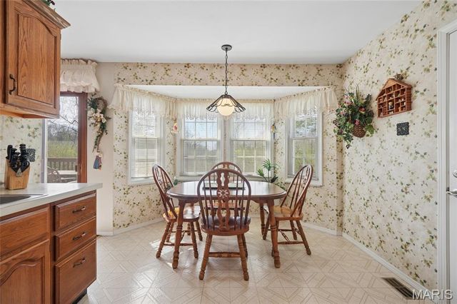 5776 Karamar Drive, Unincorporated, MO 63128