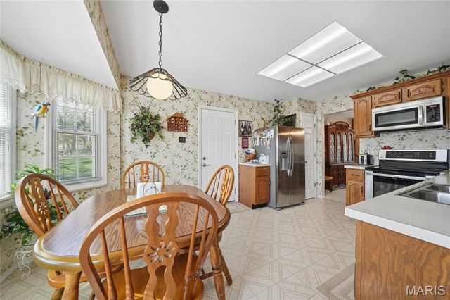 5776 Karamar Drive, Unincorporated, MO 63128