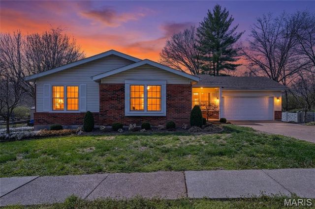 5776 Karamar Drive, Unincorporated, MO 63128