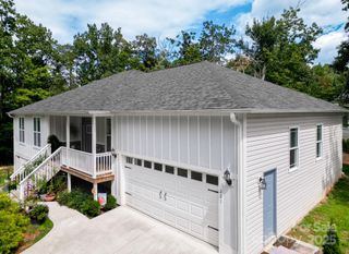 221 Dublin Lane, Columbus, NC 28722