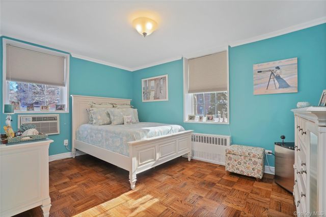 84-39 153 AVE LK, Howard Beach, NY 11414