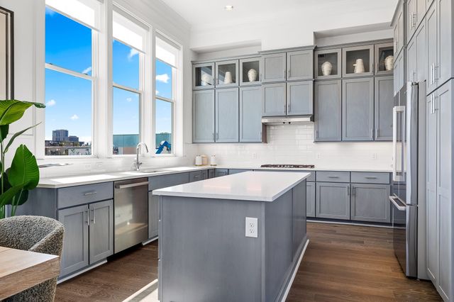 203 Carroll Street, Fort Worth, TX 76107