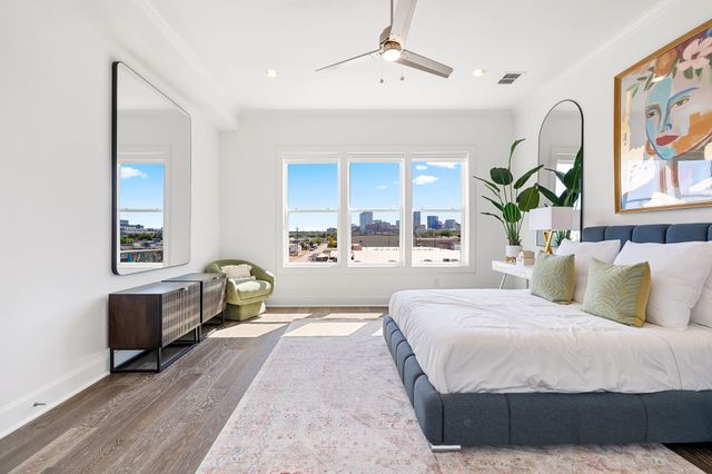 203 Carroll Street, Fort Worth, TX 76107