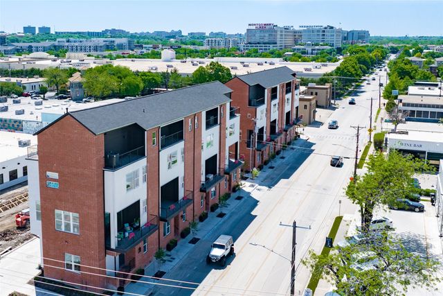 203 Carroll Street, Fort Worth, TX 76107