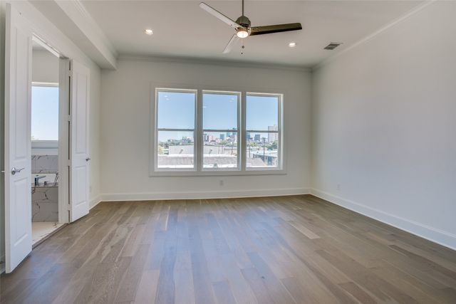 203 Carroll Street, Fort Worth, TX 76107