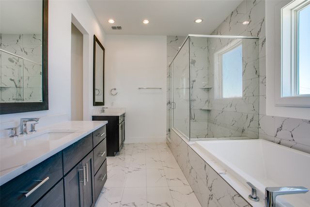 203 Carroll Street, Fort Worth, TX 76107