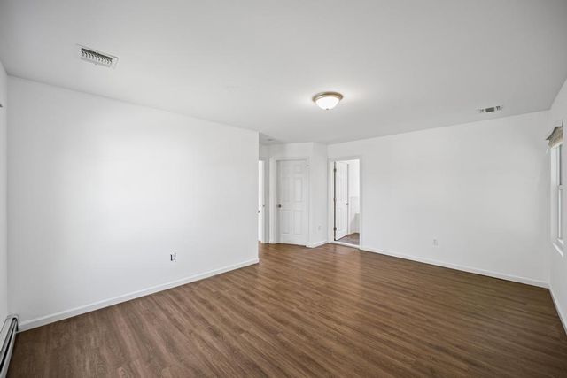 613 14th Street, West Babylon, NY 11704