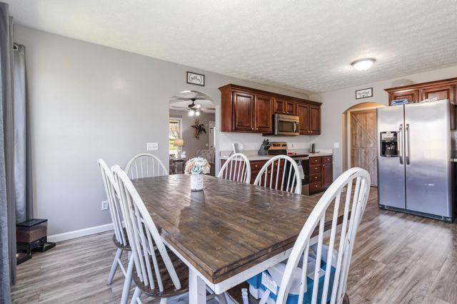 352 Virginia Avenue, Harrodsburg, KY 40330