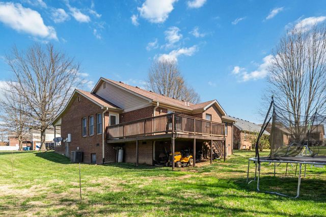 352 Virginia Avenue, Harrodsburg, KY 40330