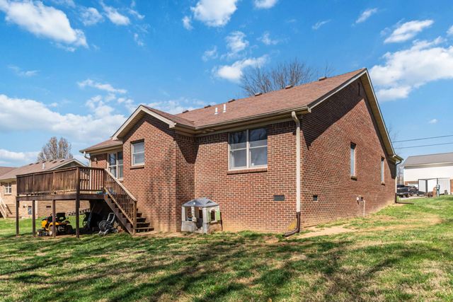 352 Virginia Avenue, Harrodsburg, KY 40330