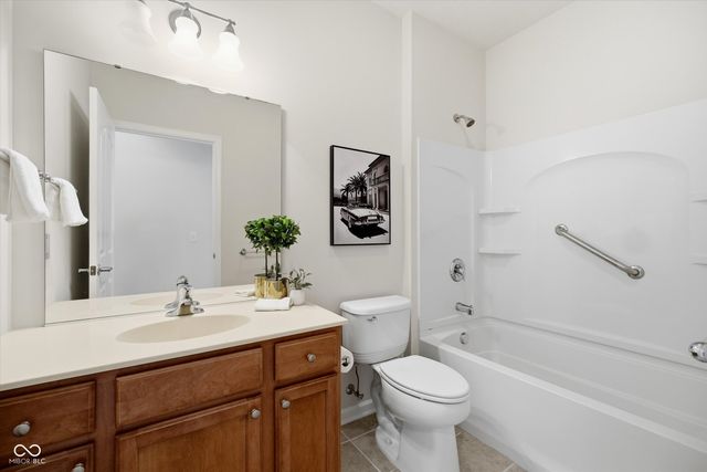 12766 Winery Way, Fishers, IN 46037