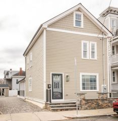 4 Chickatawbut St 0, Boston, MA 02122