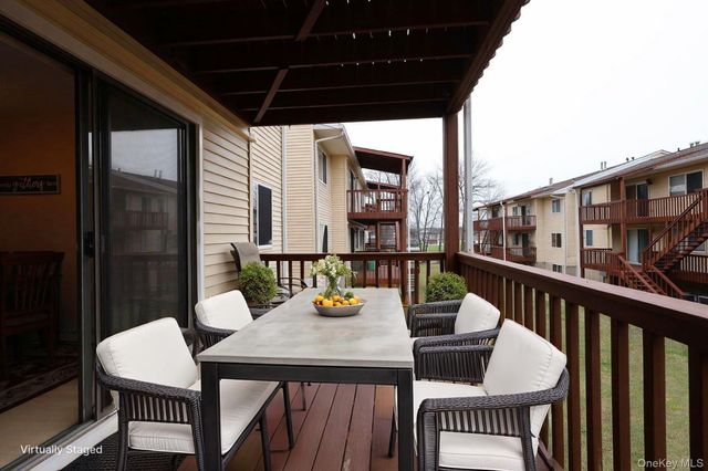 25 College Avenue 701, Nanuet, NY 10954