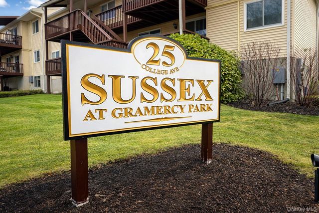 25 College Avenue 701, Nanuet, NY 10954