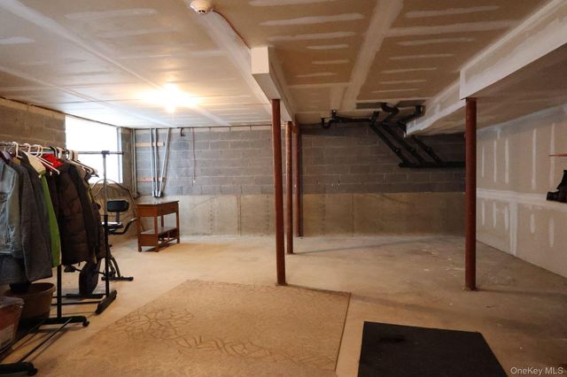 25 College Avenue 701, Nanuet, NY 10954