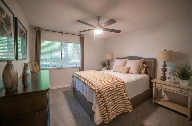 1900 Rosemont Parkway 0502, Roswell, GA 30076