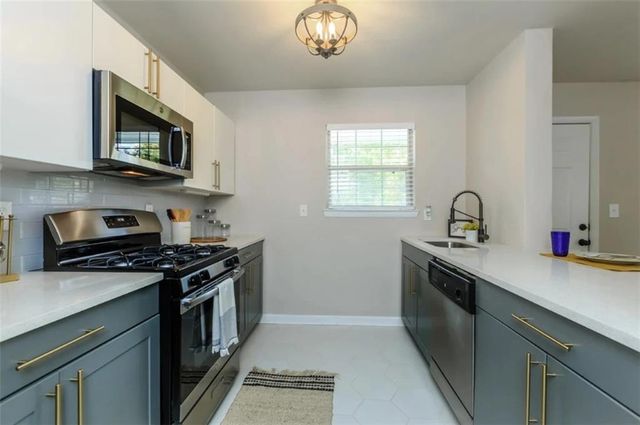 1900 Rosemont Parkway 0502, Roswell, GA 30076