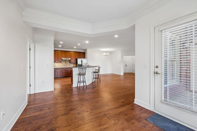 3102 W End Cir Apt 303, Nashville, TN 37203